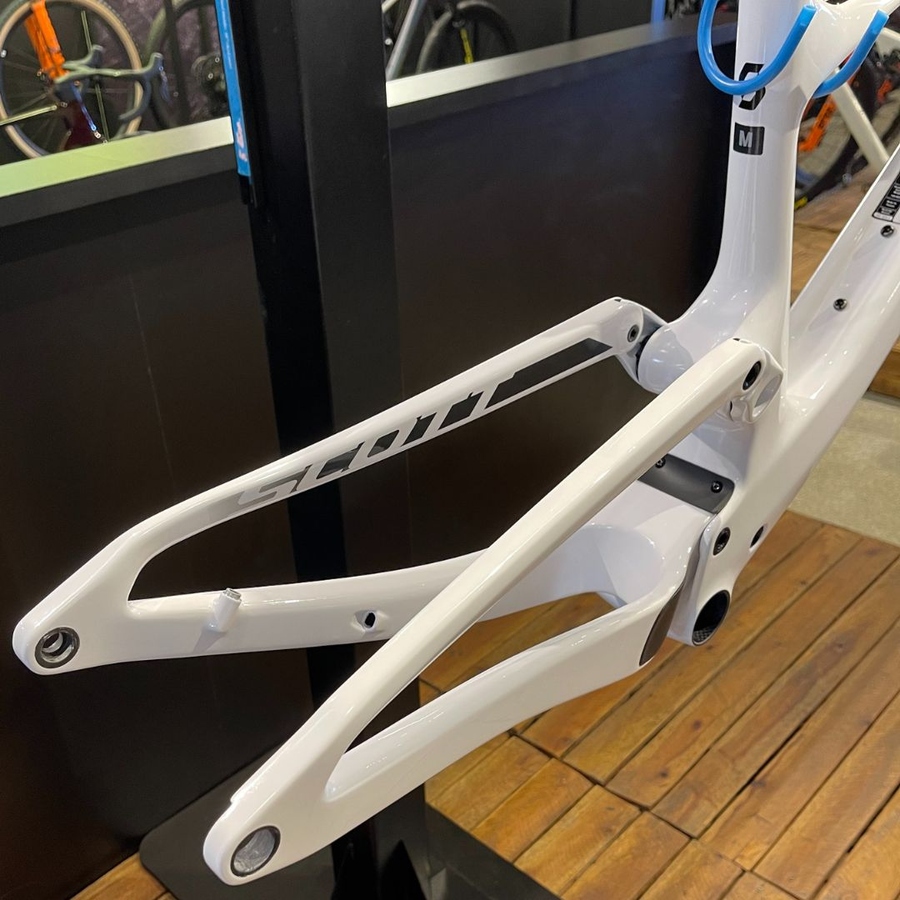 Quadro SCOTT Spark RC em Carbono branco