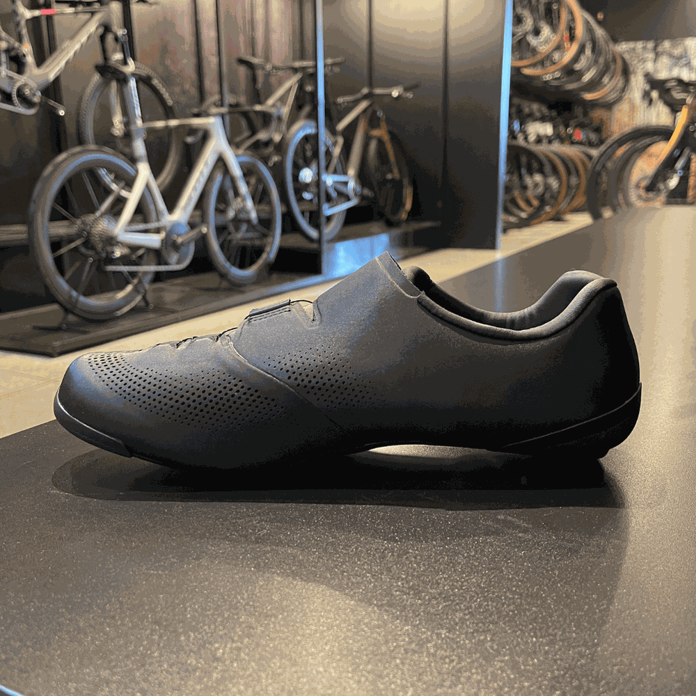 Sapatilha Shimano Road SH-RC703 Preta