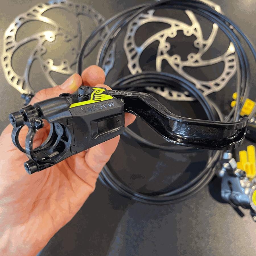 Par de Freio a Disco MAGURA MT8 SL em carbono c/ 2 Discos Rotores