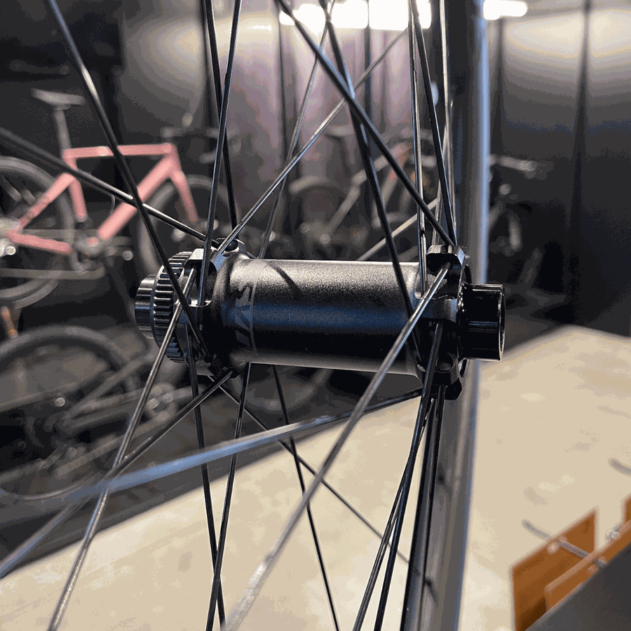 Rodas NEW SYNCROS Silverton seminova em Carbono 1.0