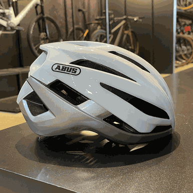Capacete Abus Stormchaser Branco E Prata