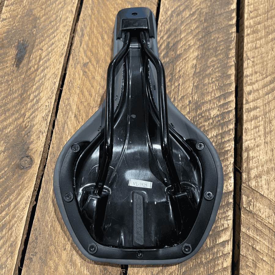 Selim SYNCROS Tofino R 2.5 Cinza