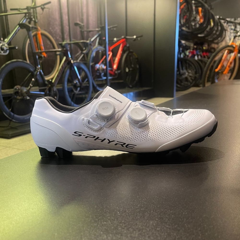 SHIMANO SH-RC903 ホワイト　45 ノーマル shimano SH-RC903 S-PHYRE