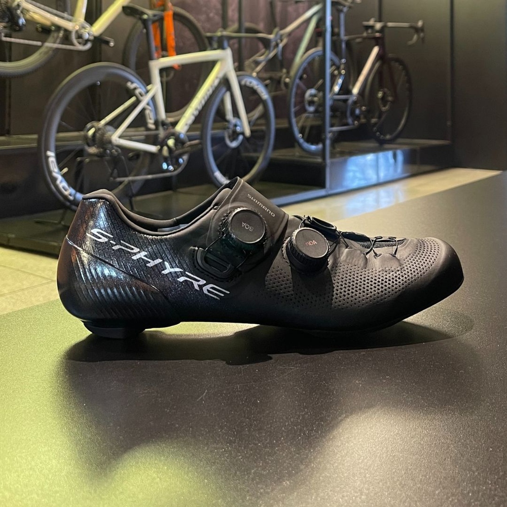 ウェア ShimanoS-PHYRE SH-RC903 size42.5 SAPATILHA SPEED SHIMANO RC903 S-PHYRE (2025) | Upgrade Bikes