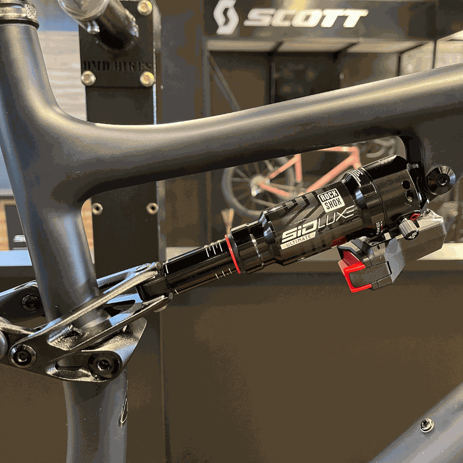 Quadro Specialized Epic Evo com Flight Attendant