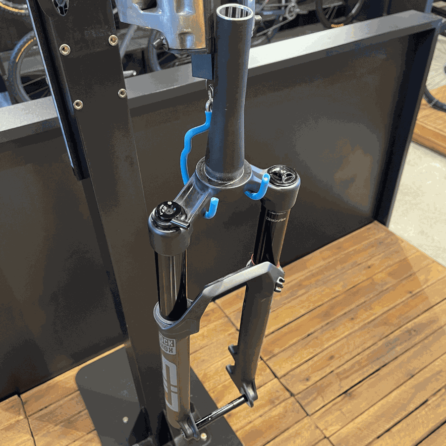 Garfo de Suspensão RockShox Sid 120mm Preta com Trava no Guidão