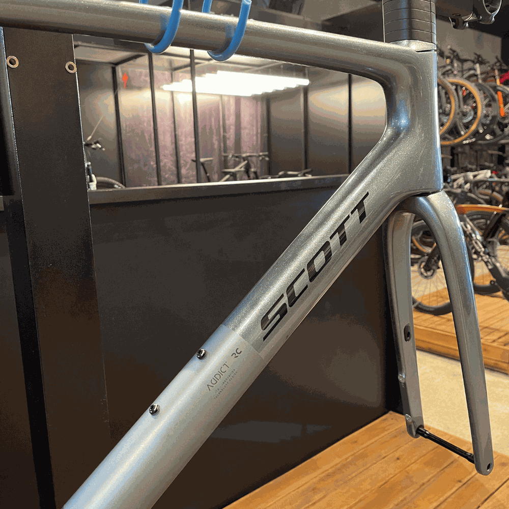 quadro_scott_em_carbono_addict