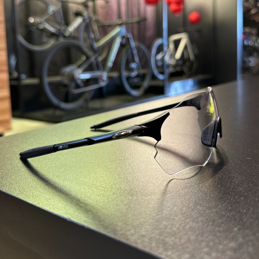 Óculos Para Ciclismo Itabike Cyclight Fotocromático Preto