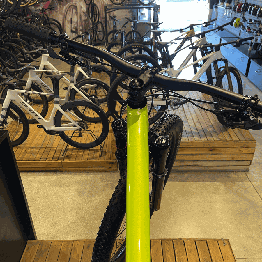 Bicicleta SPECIALIZED Chisel seminova verde