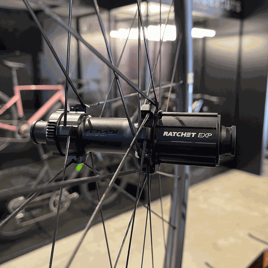 Roda traseira ROVAL Alpinist CLX-II em carbono