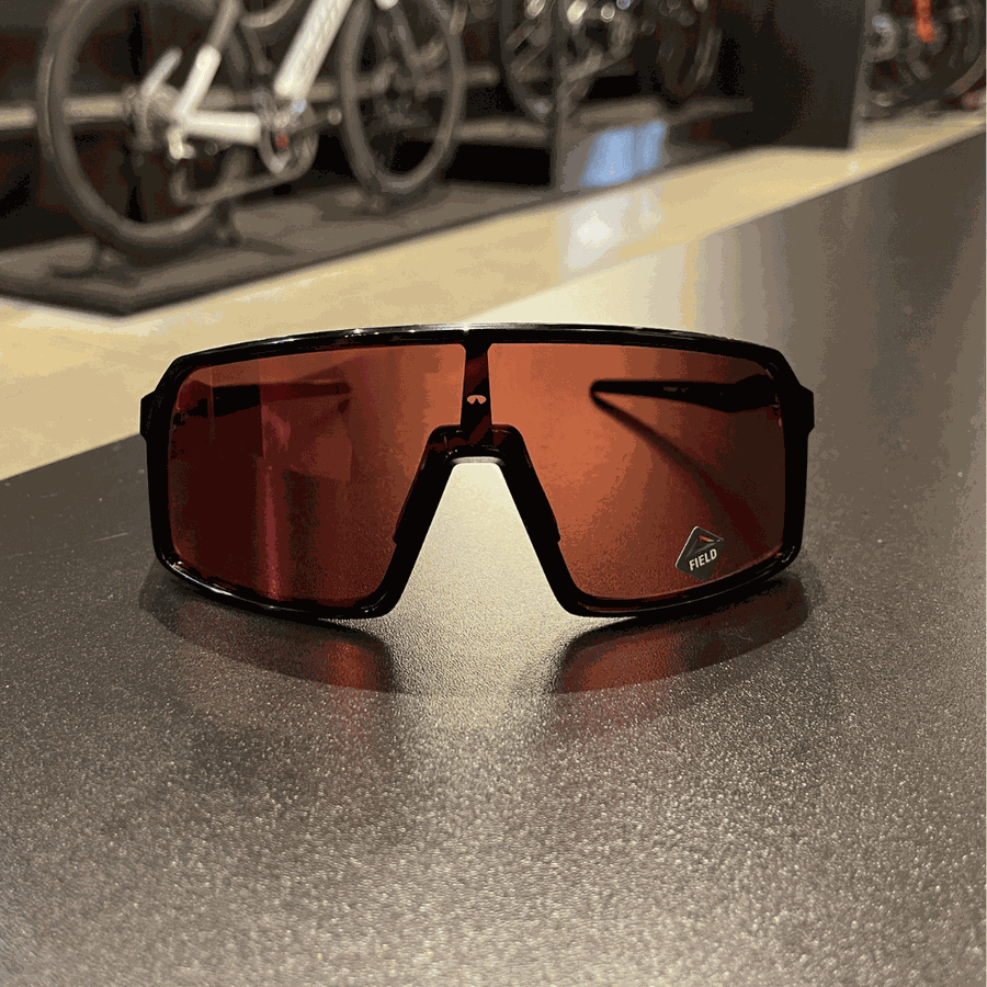 Óculos Oakley Sutra Prizm Preto e Vermelho