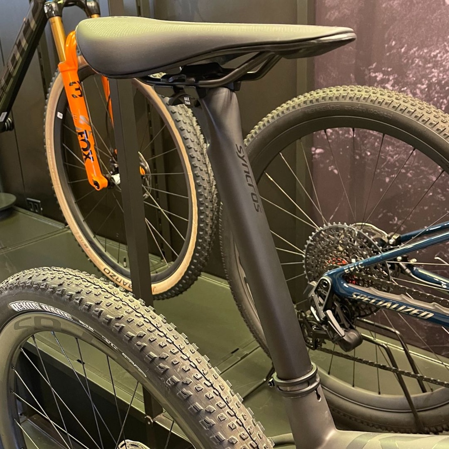 Canote Syncros Duncan 1.0 Carbon