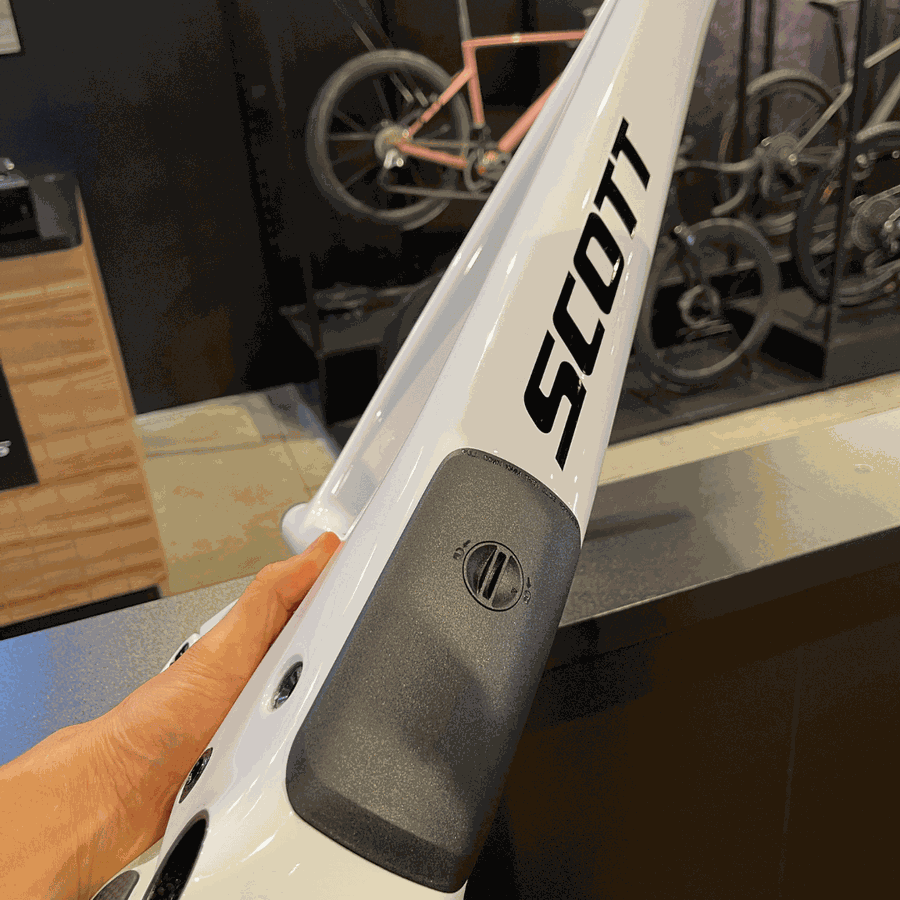 Quadro SCOTT Spark RC em Carbono branco