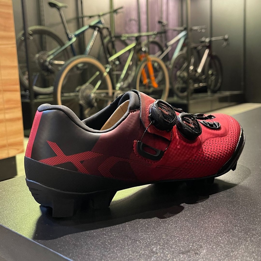 Sapatilha Shimano SH-XC702 MTB Carbon Vermelha