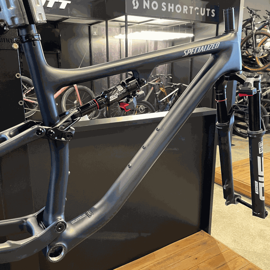 Quadro Specialized Epic Evo com Flight Attendant