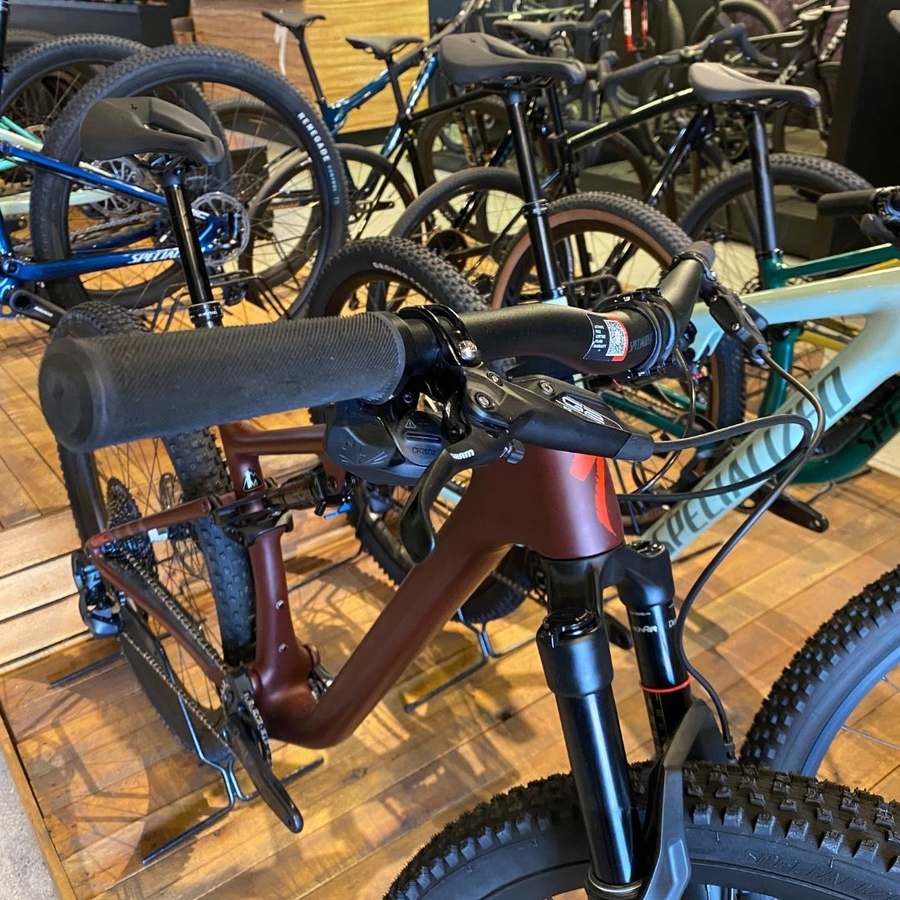 Guidão Specialized Alumínio Curva Rasa Preto