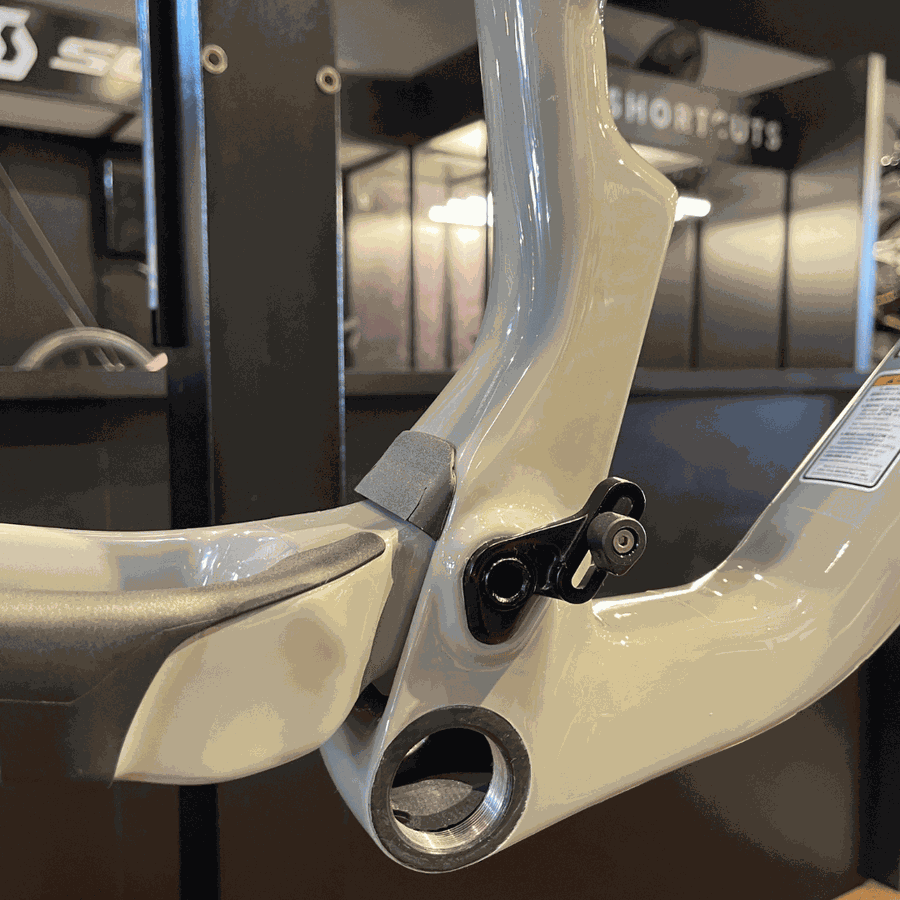 Quadro CANNONDALE Scalpel em Carbono cinza tubarão