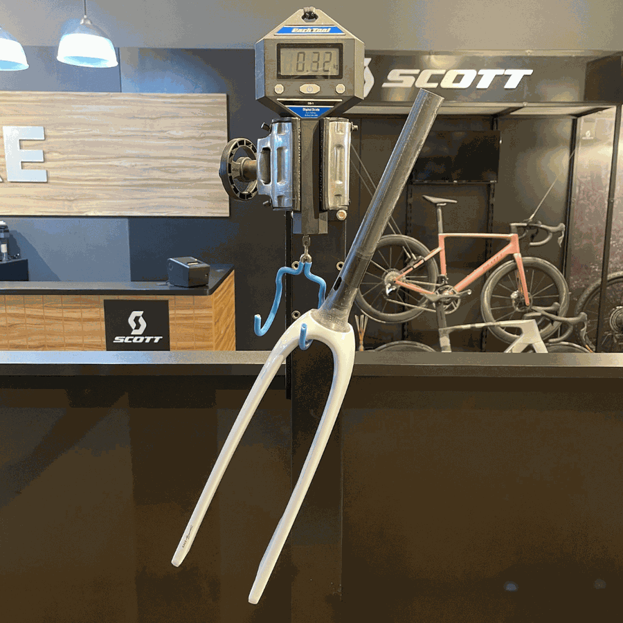 Quadro SCOTT em Carbono ADDICT RC HMX branco e preto