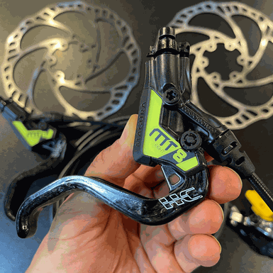 Par de Freio a Disco MAGURA MT8 SL em carbono c/ 2 Discos Rotores