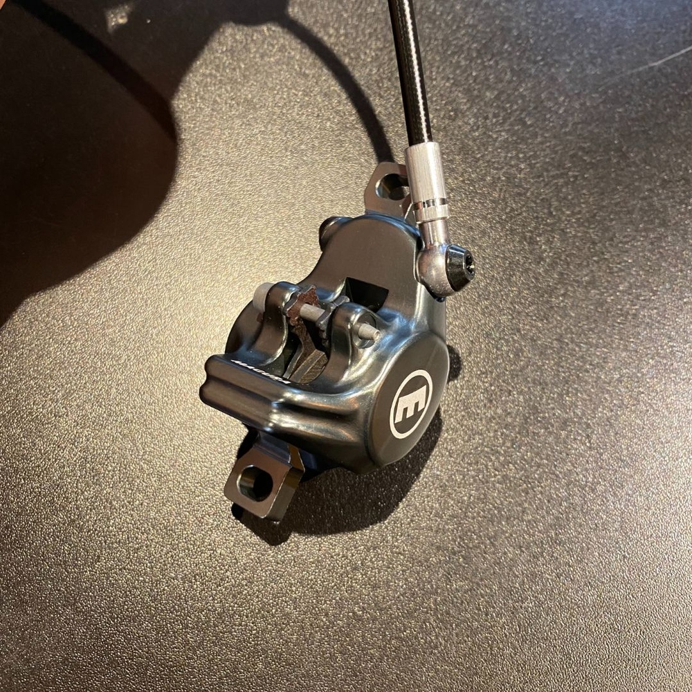 Par de Freio a Disco Magura Original MT8 SL Em Carbono