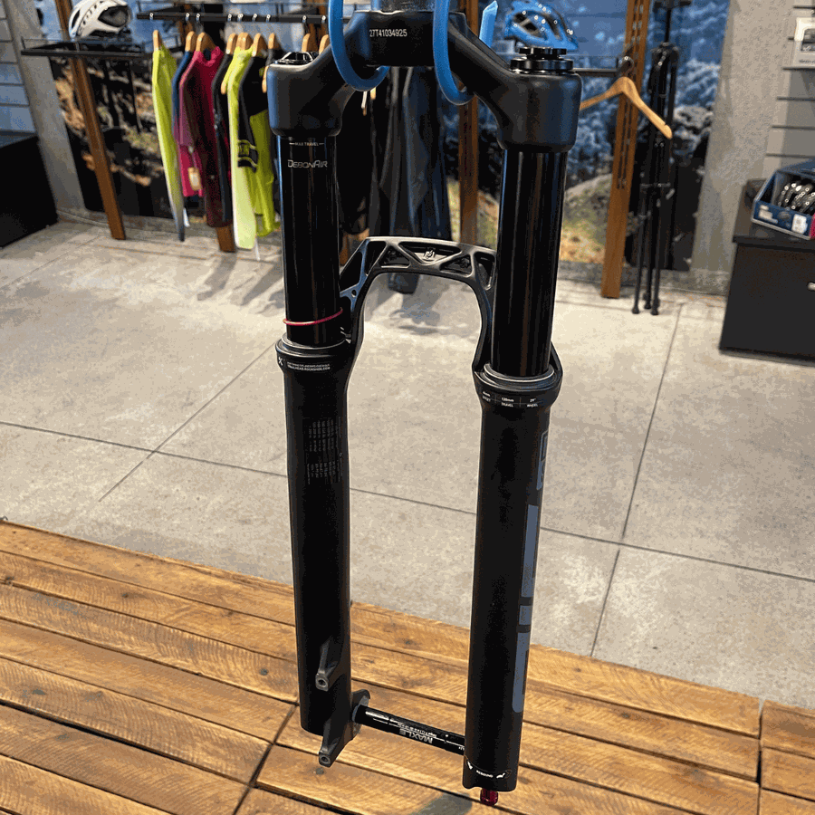 Garfo de Suspensão RockShox Sid 120mm Preta com Trava no Guidão