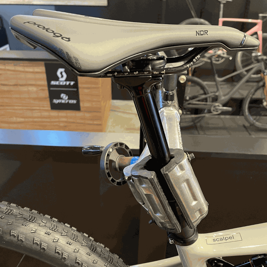 Bicicleta CANNONDALE Scalpel 3 cinza