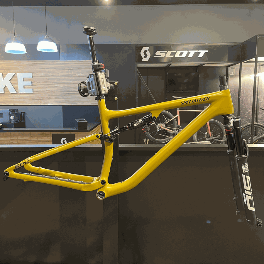 Quadro Specialized Epic Evo com Flight Attendant