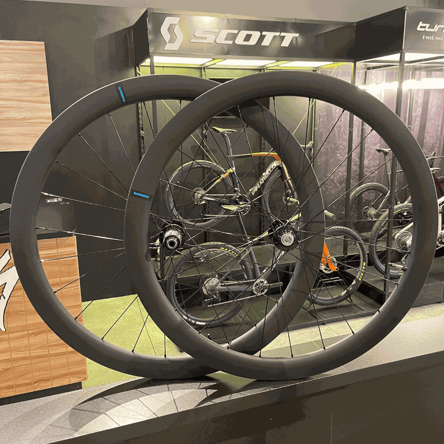 Rodas Shimano 105 WH-RS710 C46 Carbon