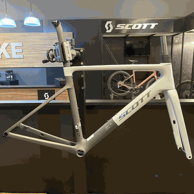 Quadro SCOTT em Carbono ADDICT RC HMX branco e preto