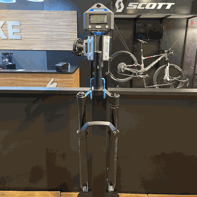 Garfo de Suspensão RockShox Pike 130mm Preta com Trava no Guidão