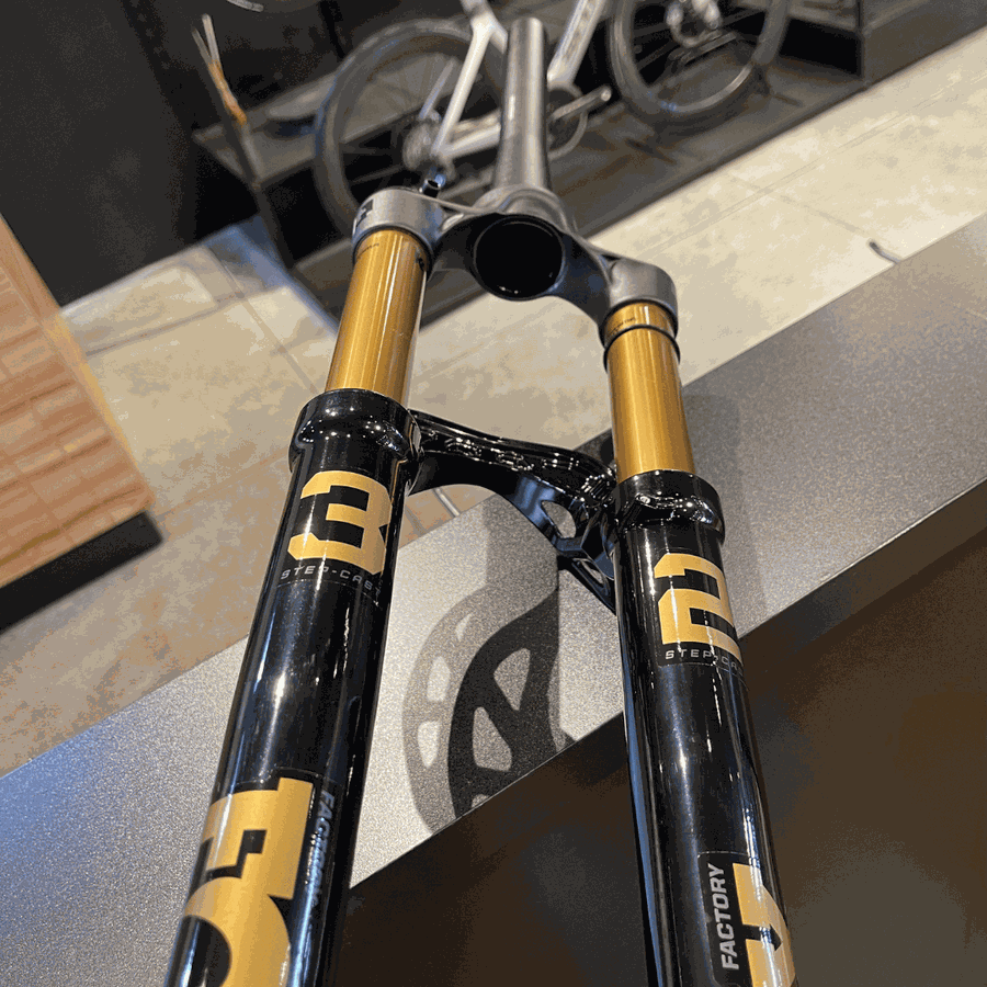 Garfo de Suspensão Fox Kashima Original 32 Preta 100mm