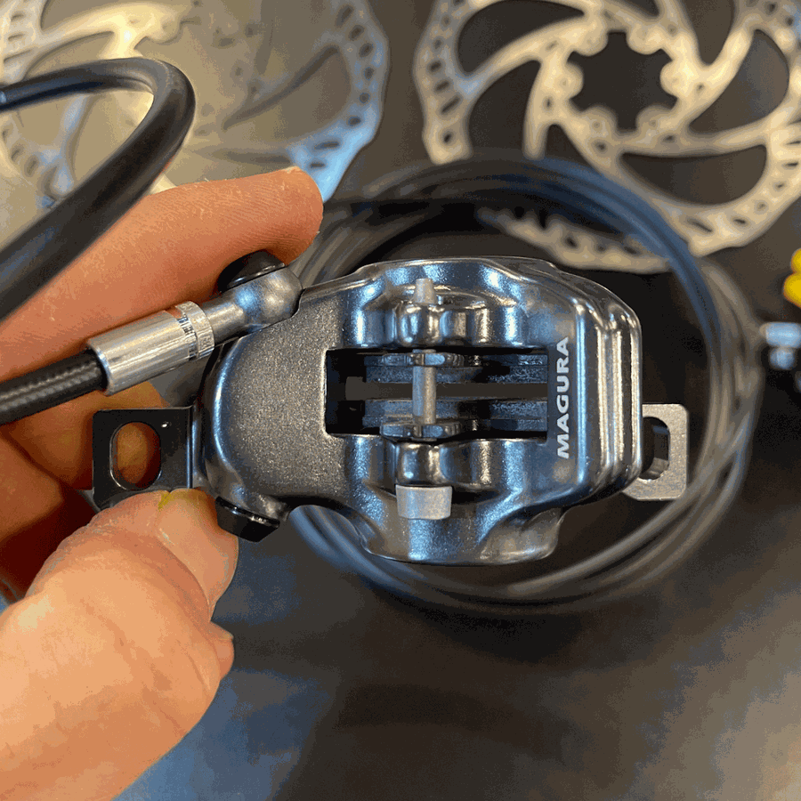 Par de Freio a Disco MAGURA MT8 SL em carbono c/ 2 Discos Rotores