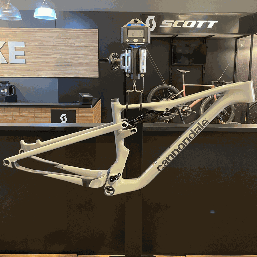 Quadro CANNONDALE Scalpel em Carbono cinza tubarão