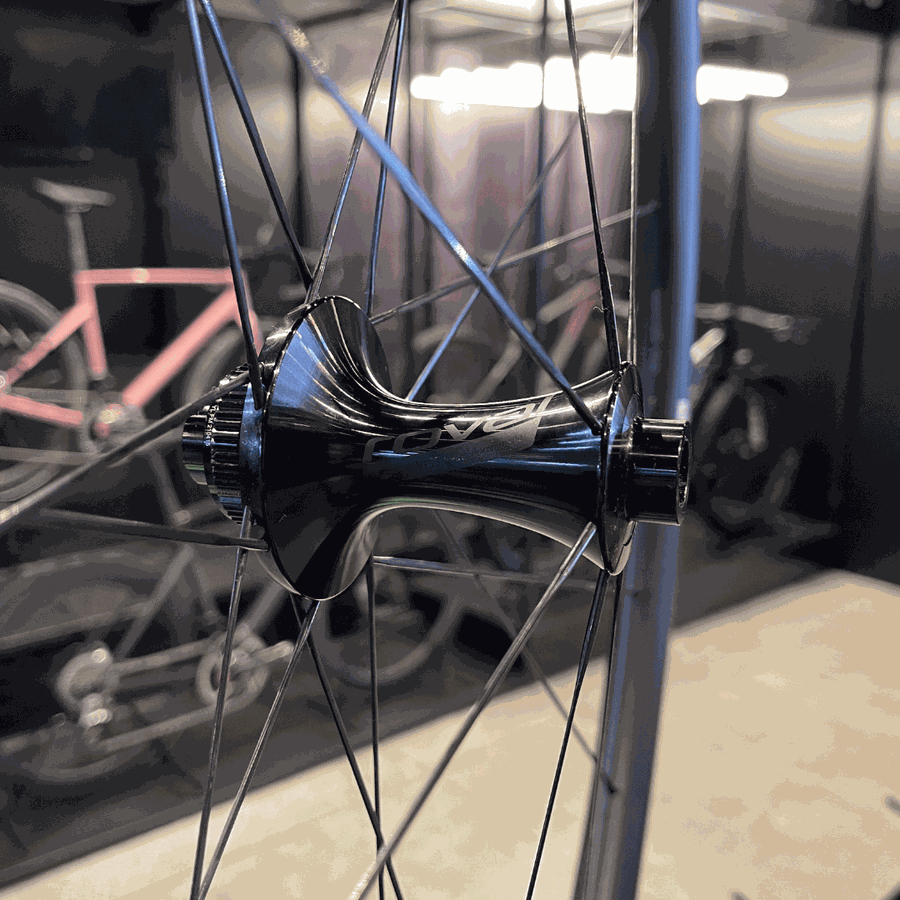 Rodas ROVAL Alpinist CLX-I em carbono