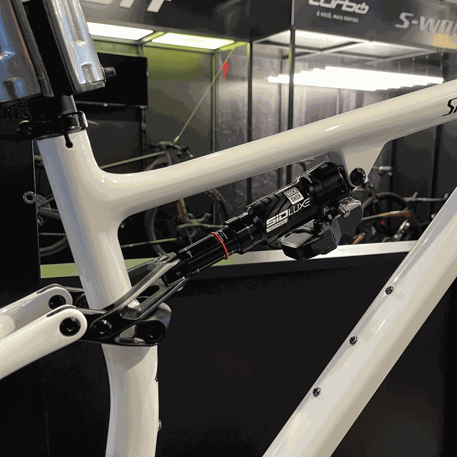 Quadro Specialized Epic Evo com Flight Attendant 