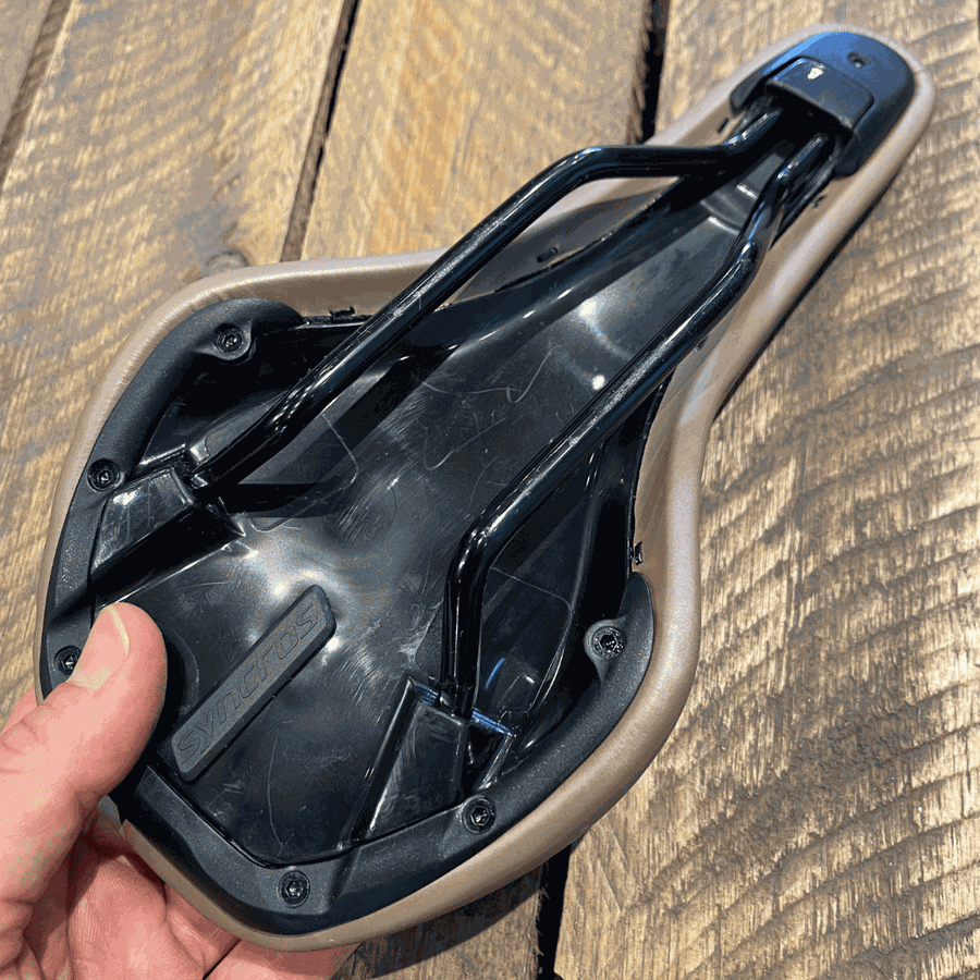 Selim SYNCROS Belcarra R 2.5 Bege