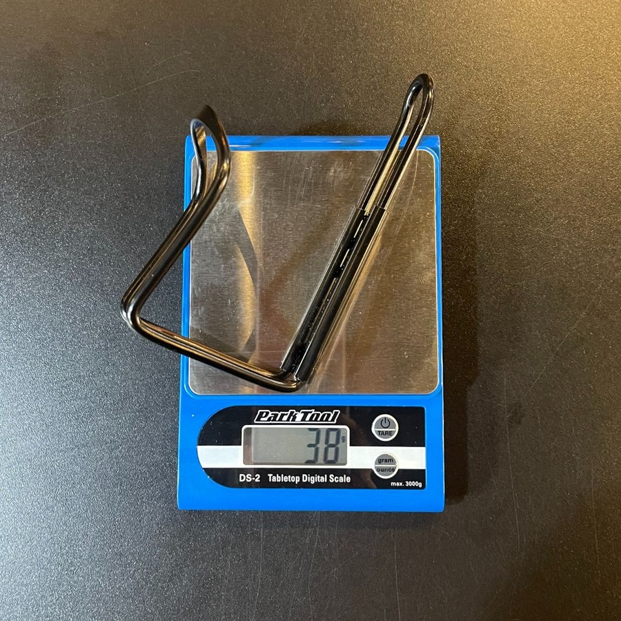 Suporte de Garrafa Em Alumínio Preto