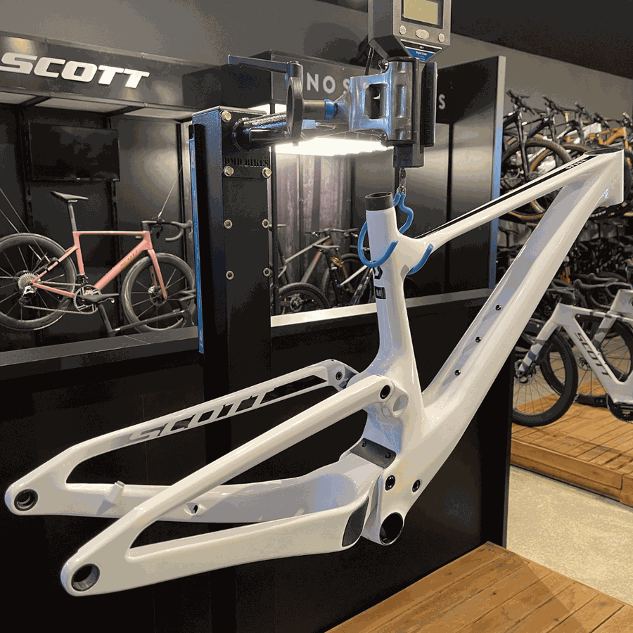 Quadro SCOTT Spark RC em Carbono branco