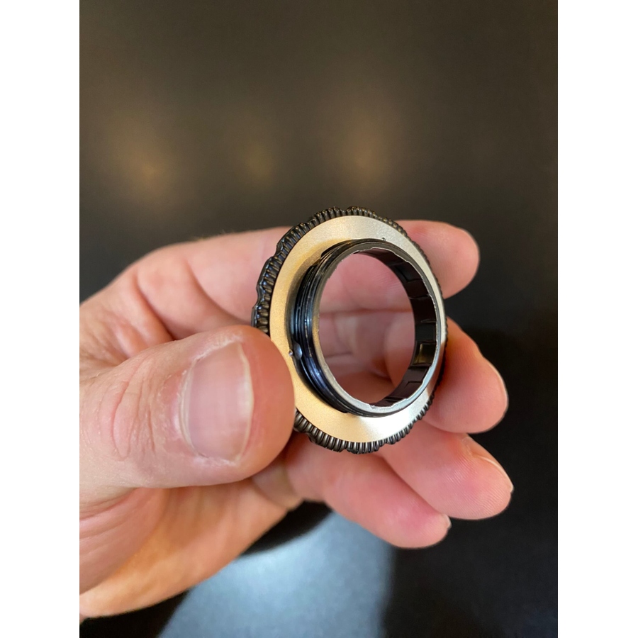 Tampa de Fixação Para Disco CenterLock Preta