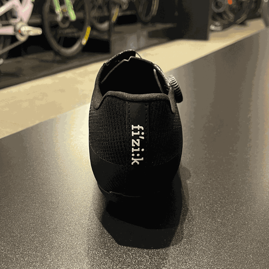 Sapatilha MTB Fizik Proxy Carbon Preta