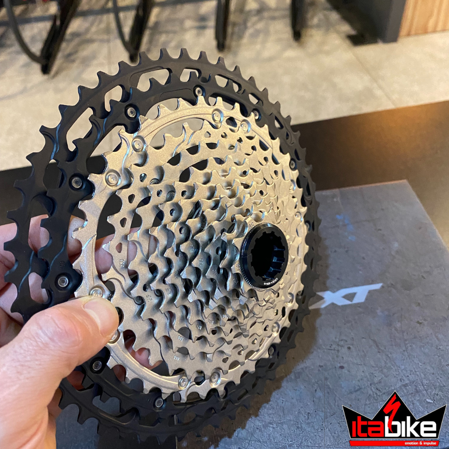 Cassete Shimano Original Deore XT 12V CS M8100