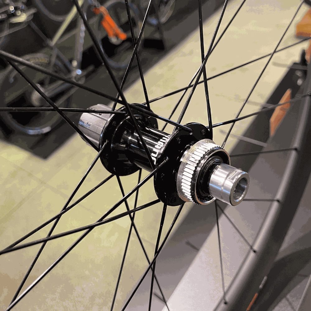 Rodas Shimano 105 WH-RS710 C46 Carbon