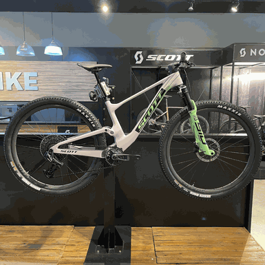 Bicicleta SCOTT Spark RC World Cup hush purple