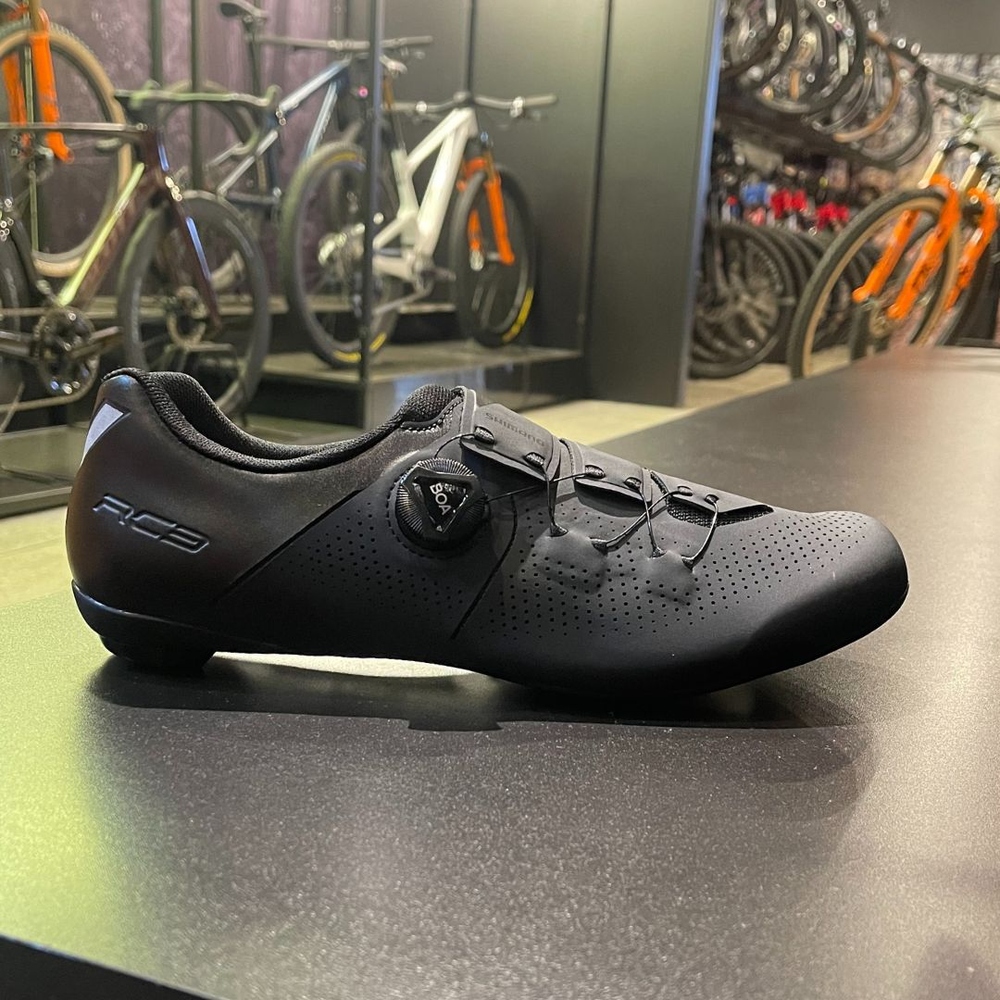 Sapatilha Shimano SH-RC302 Speed Preta