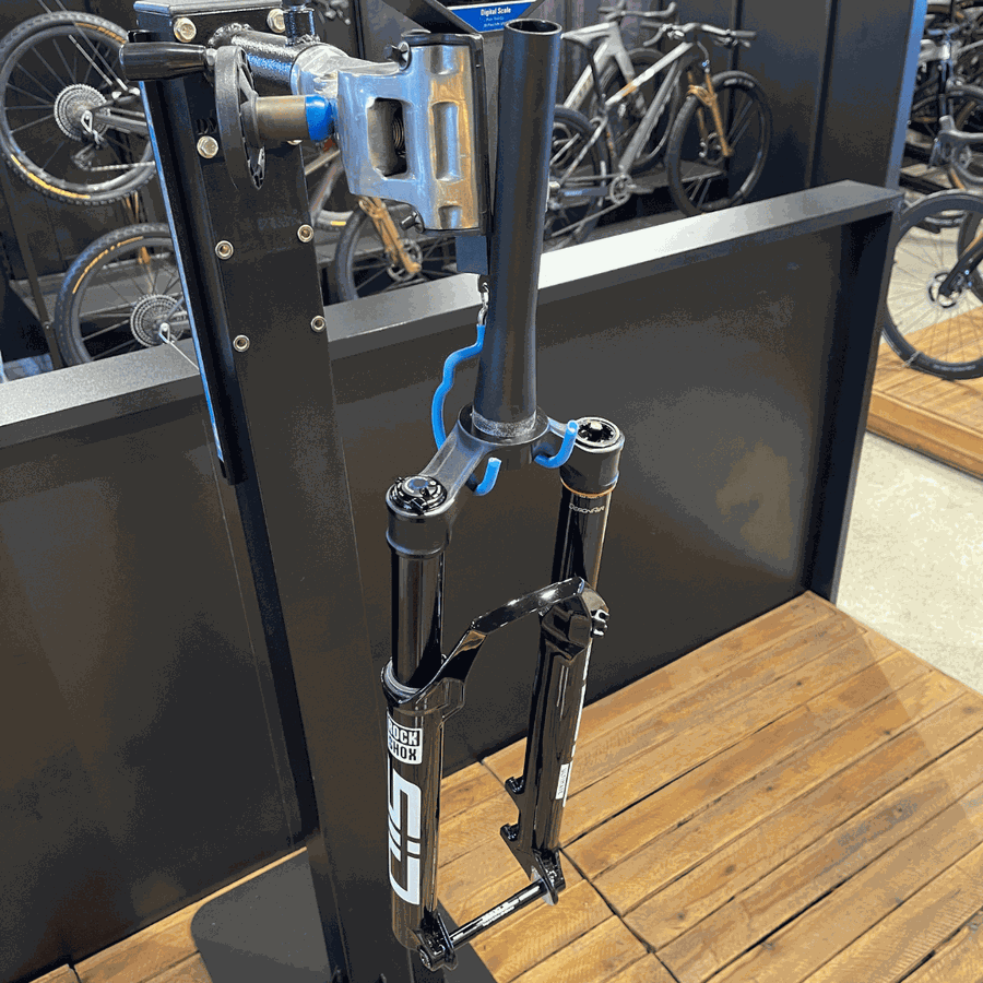 Garfo de Suspensão RockShox Sid Ultimate 120mm Preta com Trava no Guidão