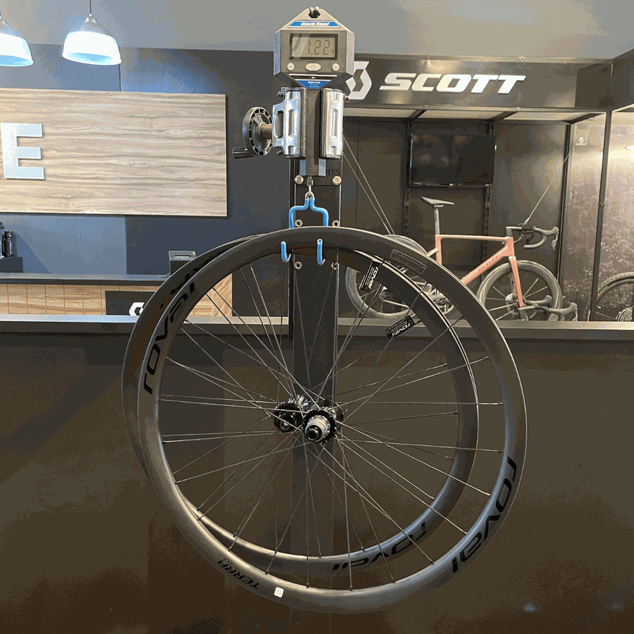 Rodas ROVAL Terra CLX em carbono