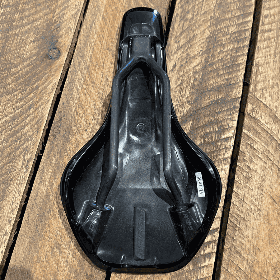 Selim SYNCROS Belcarra R 1.0 Preto